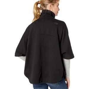 The North Face® Slacker Short Sleeve Poncho small/medium